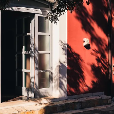 Βίλα Helloapulia Barbara - With 7 Bedrooms & Infinity Pool,