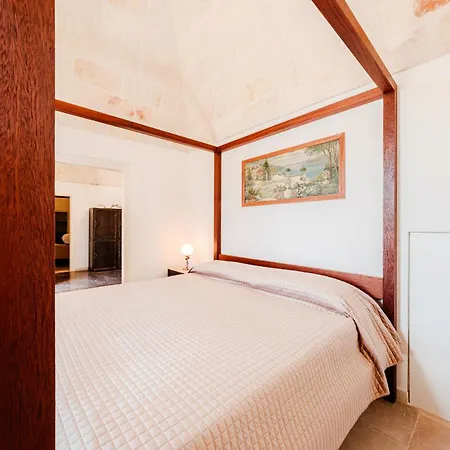 Helloapulia - Barbara - Luxury Retreat With Infinity Pool & Lush Gardens Villa